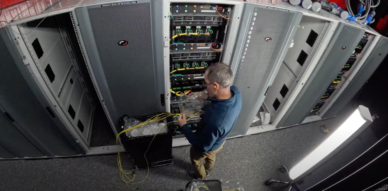 Advizex Enables Startup Hot Aisle to Democratize Access to AI and Supercomputing